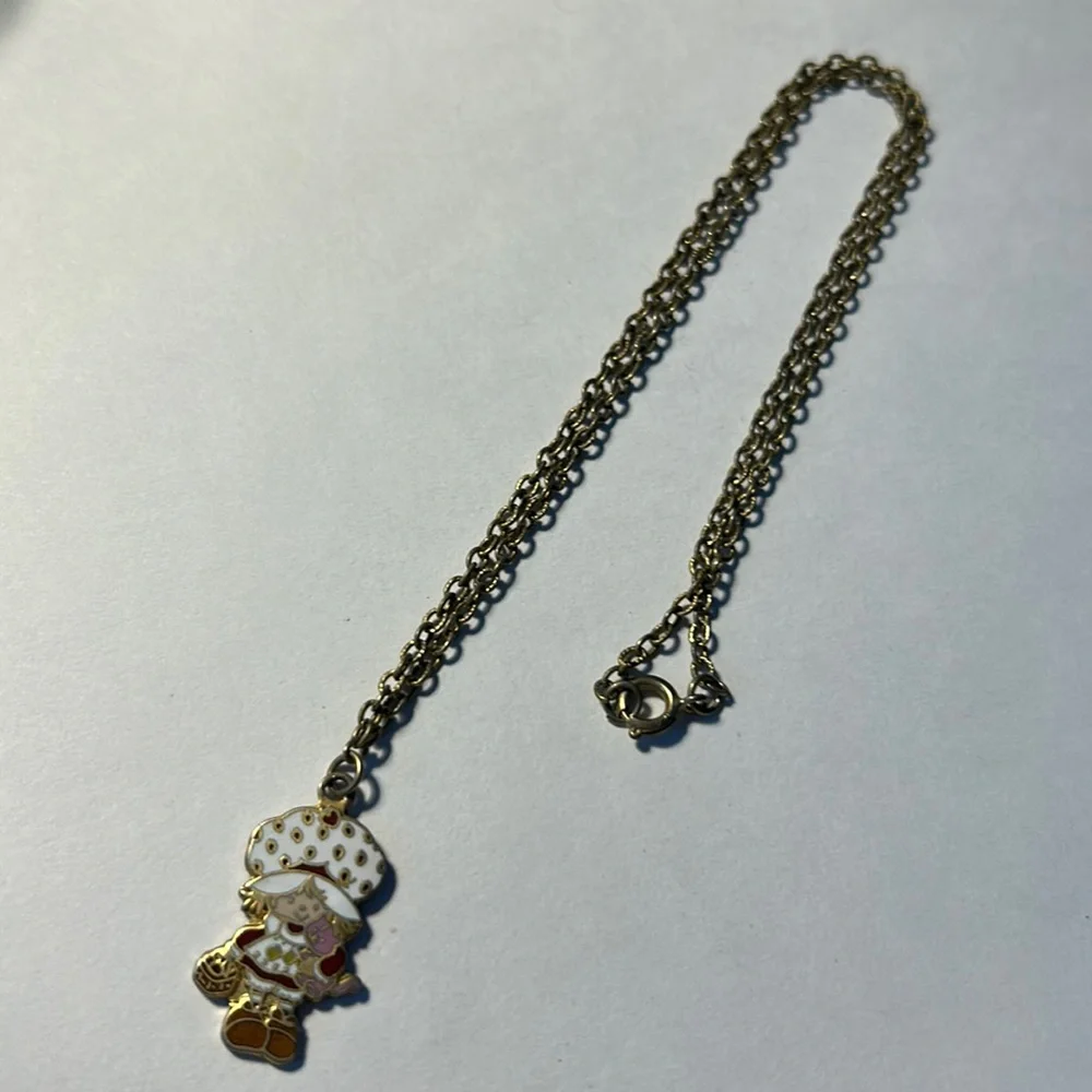 Vintage 80s Strawberry Shortcake necklace